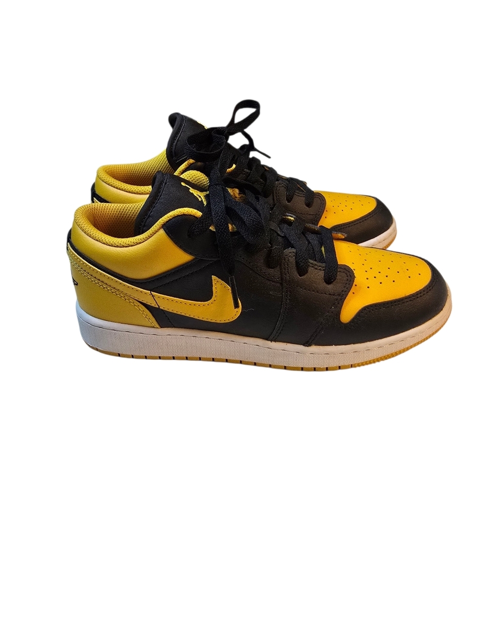 Nike Air Jordan 1 Low Sneakers: Yellow Ochre
